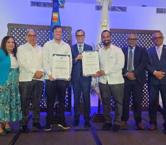 Airports Management Services (AMS) y la Corporación Turística de Servicios Punta Cana (CTSPC) reciben certificación en Seguridad y Salud en el Trabajo (SST) 