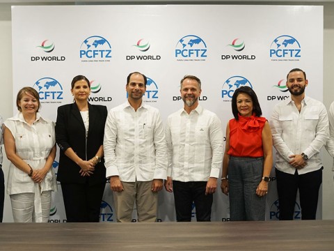 DP World y Punta Cana Free Trade Zone firman acuerdo para desarrollo de Centro Logístico carga área