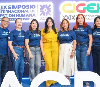 Grupo Puntacana recibe el Premio a la Excelencia Organizacional de la FIDAGH en el CIGEH 2025 celebrado en Cartagena de Indias